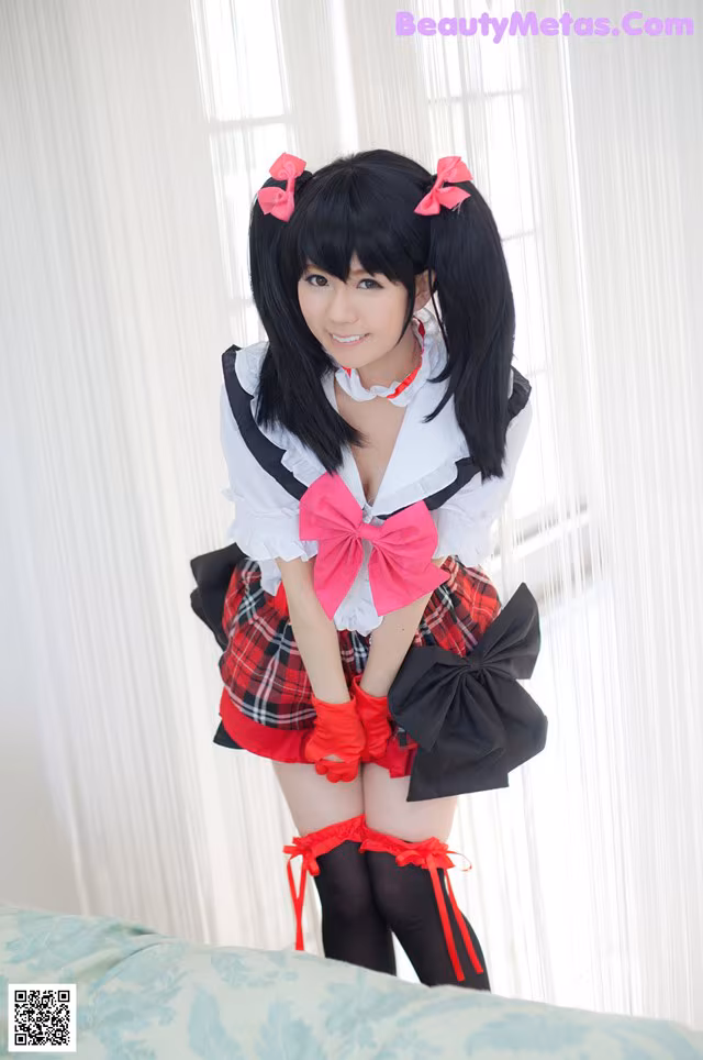 Mai Araki - Xamateurmatures Showy Beauty